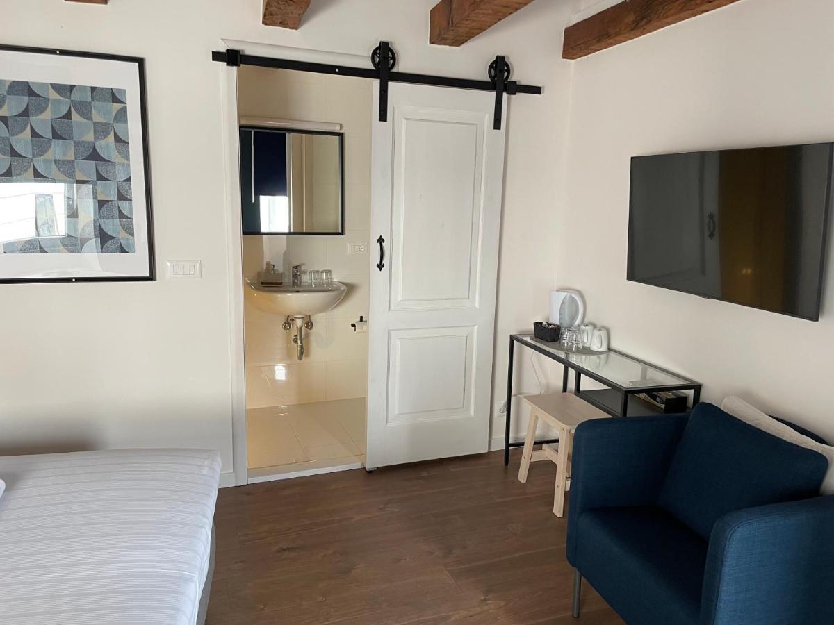 Tre Re Inn Rijeka Exteriör bild